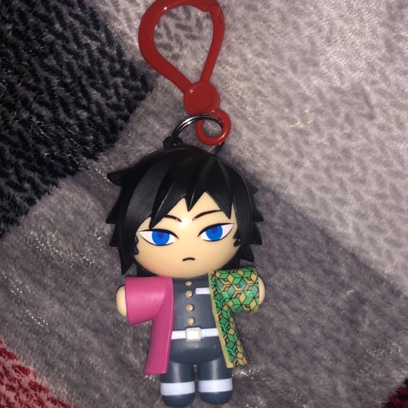 DEMON SLAYER GIYU TOMIOKA KEYCHAIN COLLECTIBLE - Picture 2 of 3